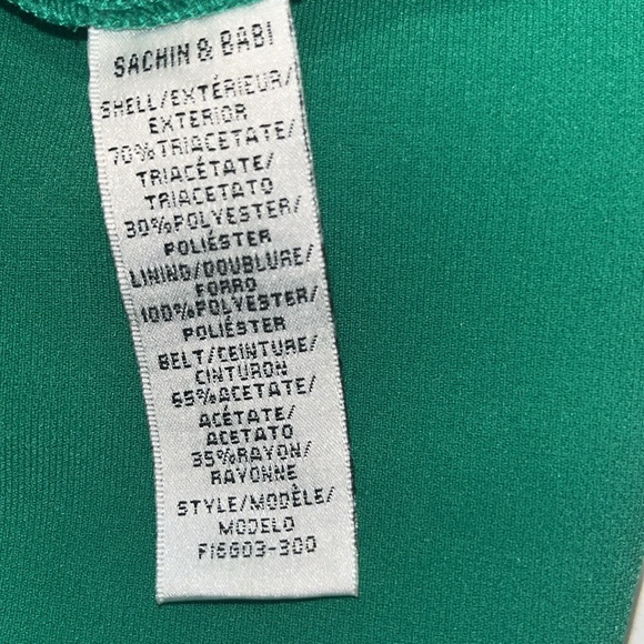 Sachin & Babi size 2 green gown with black velvet sash - Picture 4 of 4